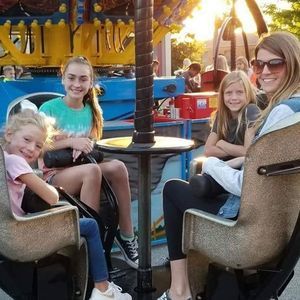 Meet your Posher, Tosha